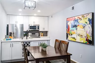 6073 Milton St, Dallas, TX 75206 - Photo 2
