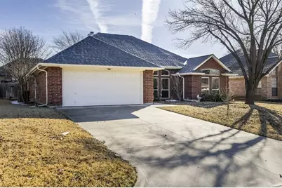 1312 Downwood Drive, Burleson, TX 76028 - Photo 2