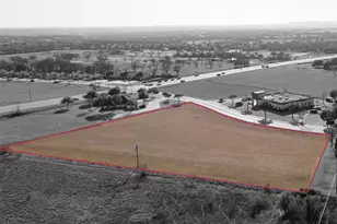 2601 James Rd, Granbury, TX 76049 - Photo 1