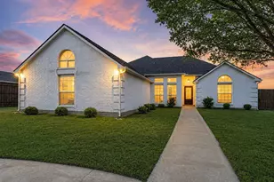 4971 Kiowa Trail, Argyle, TX 76226 - Photo 1