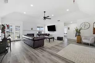 4971 Kiowa Trail, Argyle, TX 76226 - Photo 6