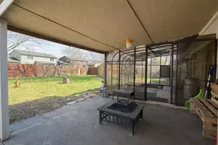 639 Yale Dr, Lancaster, TX 75134 - Photo 16