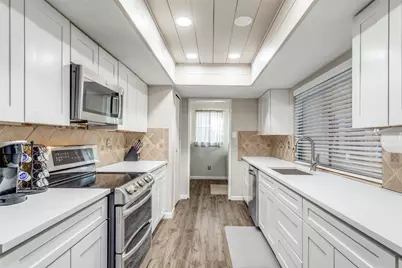 2038 Christie Lane, Carrollton, TX 75007 - Photo 14