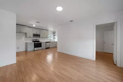 3214 King Street, Greenville, TX 75401 - Photo 2