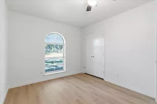 4333 Thicket Dr, Garland, TX 75043 - Photo 10