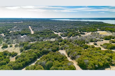8077 Southhill Drive, Whitney, TX 76692 - Photo 10