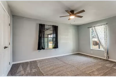 303 S Russell Street, Alvarado, TX 76009 - Photo 12