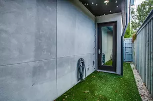 2319 Rusk Ct, Dallas, TX 75204 - Photo 16