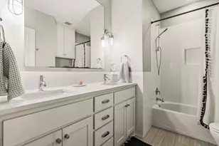 904 Clermont Ave, Dallas, TX 75223 - Photo 20