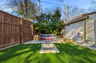 904 Clermont Ave, Dallas, TX 75223 - Photo 32