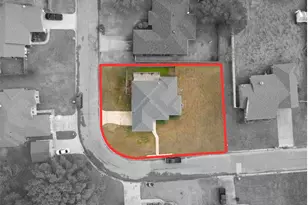 307 Bob White, Pittsburg, TX 75686 - Photo 2
