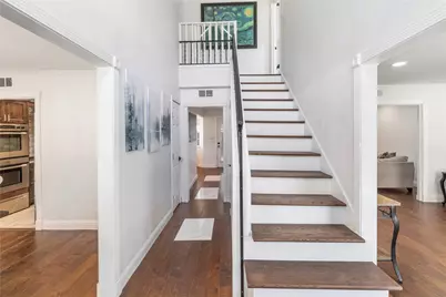 2906 Pacific Court, Irving, TX 75062 - Photo 4