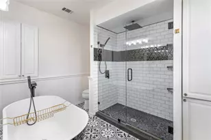 2906 Pacific Ct, Irving, TX 75062 - Photo 16