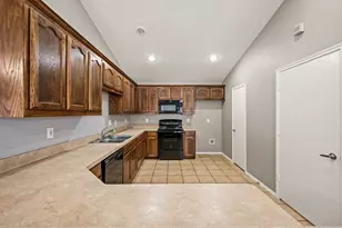 5948 Melanie Dr, Fort Worth, TX 76131 - Photo 12