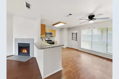 816 Midcreek Drive, Euless, TX 76039 - Photo 6