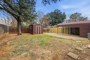 816 Midcreek Dr, Euless, TX 76039 - Photo 20