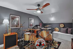 2417 Merriweather Ln, Flower Mound, TX 75028 - Photo 34