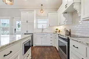 1130 N Lone Star Pkwy, McGregor, TX 76657 - Photo 12