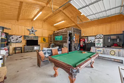 1130 N Lone Star Parkway, McGregor, TX 76657 - Photo 30