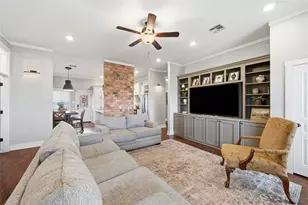 1130 N Lone Star Pkwy, McGregor, TX 76657 - Photo 8