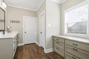 1130 N Lone Star Pkwy, McGregor, TX 76657 - Photo 16