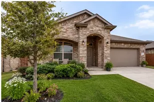 712 Greenford Mnr, Fort Worth, TX 76247 - Photo 2