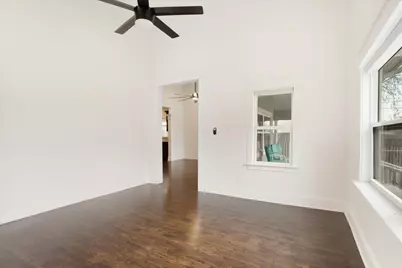 805 W Owings Street, Denison, TX 75020 - Photo 12