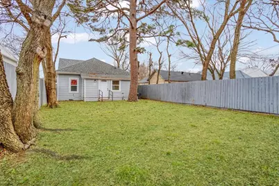 805 W Owings Street, Denison, TX 75020 - Photo 36