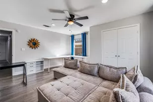 348 Thompson St, Fort Worth, TX 76134 - Photo 12