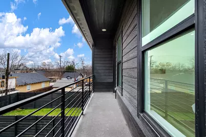 805 S Glasgow, Dallas, TX 75223 - Photo 32