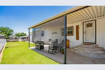 6606 Dayla Court, Granbury, TX 76049 - Photo 4