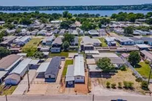 6606 Dayla Ct, Granbury, TX 76049 - Photo 34