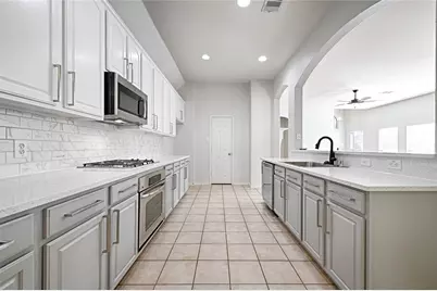 7681 Glasshouse Walk, Frisco, TX 75035 - Photo 8