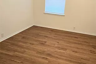 1802 Berkeley Dr, Glenn Heights, TX 75154 - Photo 6