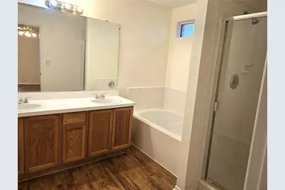 1802 Berkeley Drive, Glenn Heights, TX 75154 - Photo 12