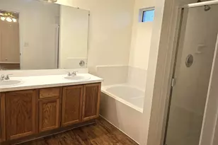 1802 Berkeley Dr, Glenn Heights, TX 75154 - Photo 12