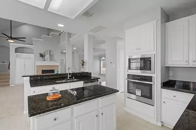 4706 Coventry Lane, Arlington, TX 76017 - Photo 14