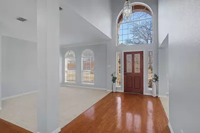 4706 Coventry Lane, Arlington, TX 76017 - Photo 8