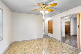 603 E Market St, Mabank, TX 75147 - Photo 10