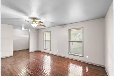 603 E Market Street, Mabank, TX 75147 - Photo 4