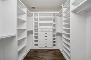 203 Oakcrest Dr, Justin, TX 76247 - Photo 18