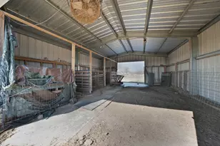 358 E Pecan St, Waxahachie, TX 75165 - Photo 38