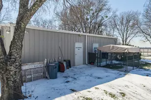 358 E Pecan St, Waxahachie, TX 75165 - Photo 24