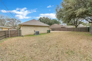 1105 Tulane Dr, Arlington, TX 76012 - Photo 24