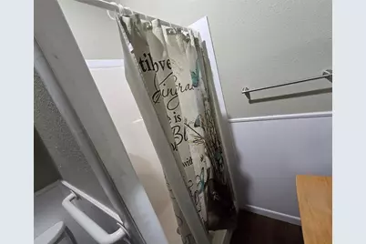 322 Capps Street, Marlin, TX 76661 - Photo 8