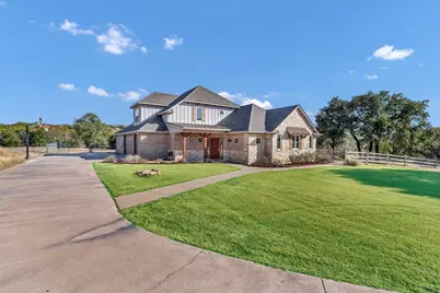 2701 Alta Vista Court, Granbury, TX 76049 - Photo 2