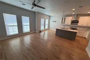 2318 Stutz Dr, Dallas, TX 75235 - Photo 6