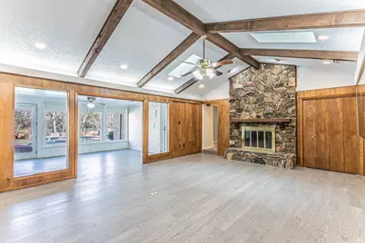 1112 Spring Lake Drive, Duncanville, TX 75137 - Photo 10