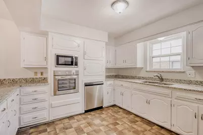 718 Devonshire Drive, Richardson, TX 75080 - Photo 14