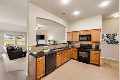 5640 Lincolnwood Drive, Prosper, TX 75078 - Photo 4